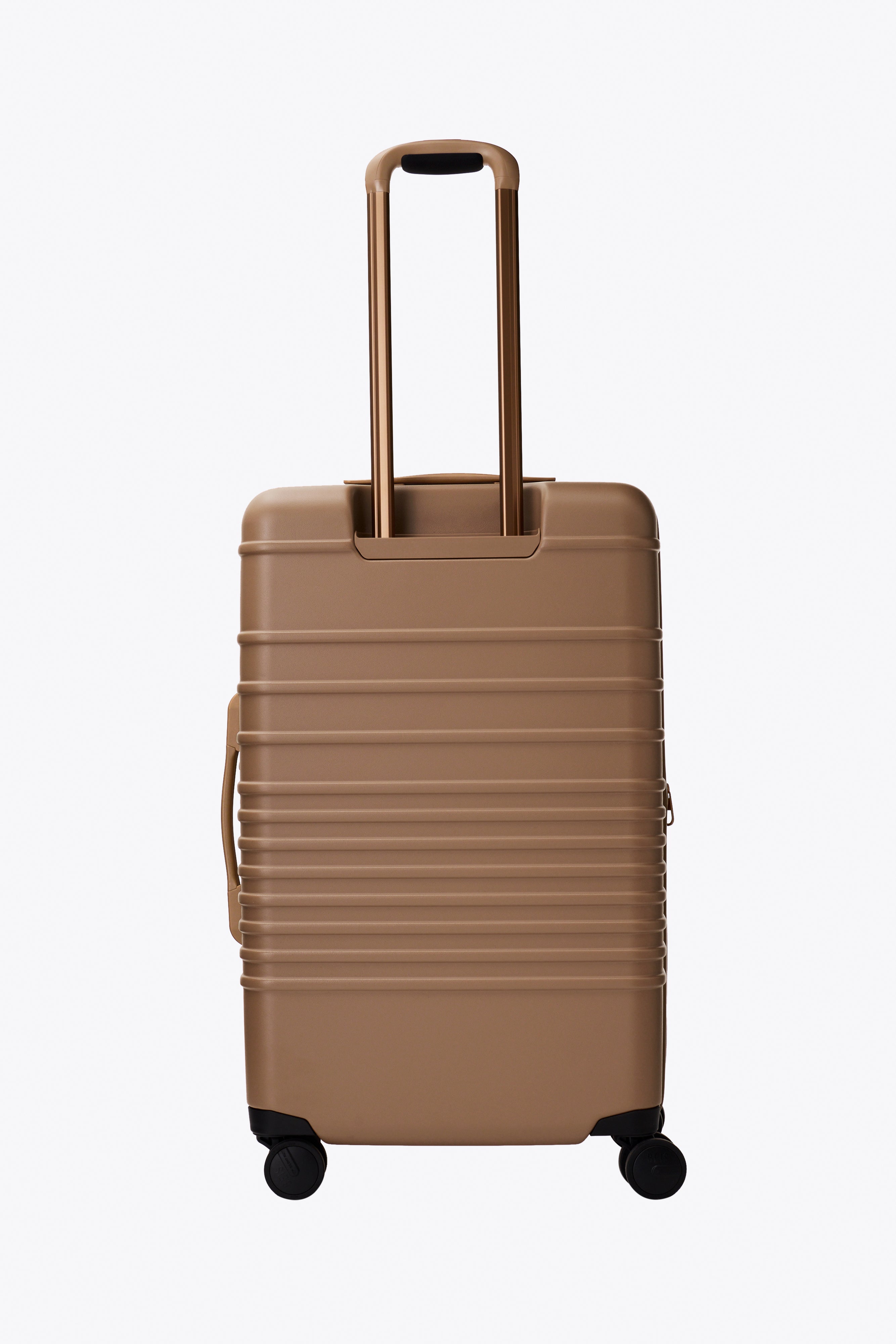 Resale The Medium Check-In Roller in Camel