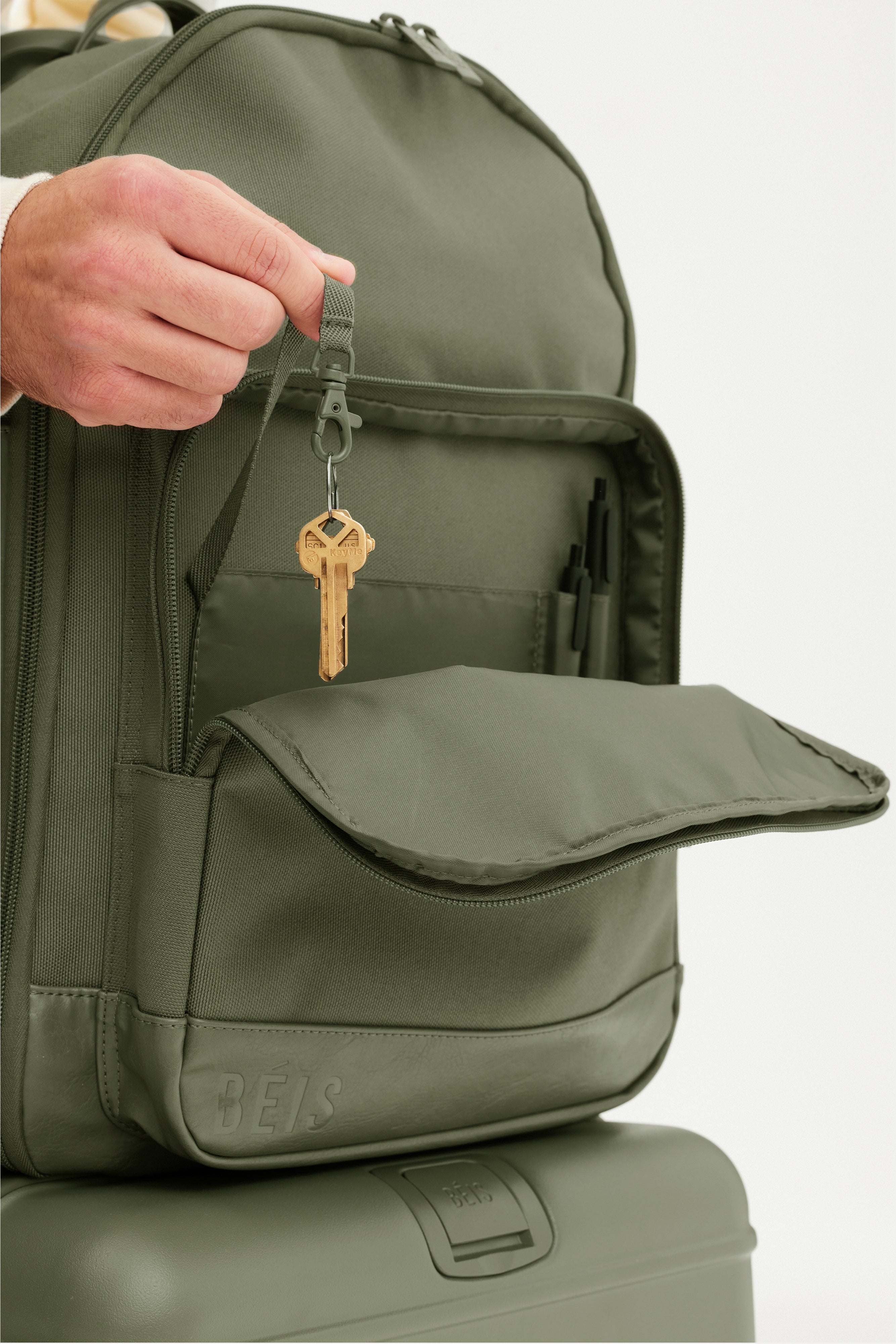 The Travel Backpack in Olive