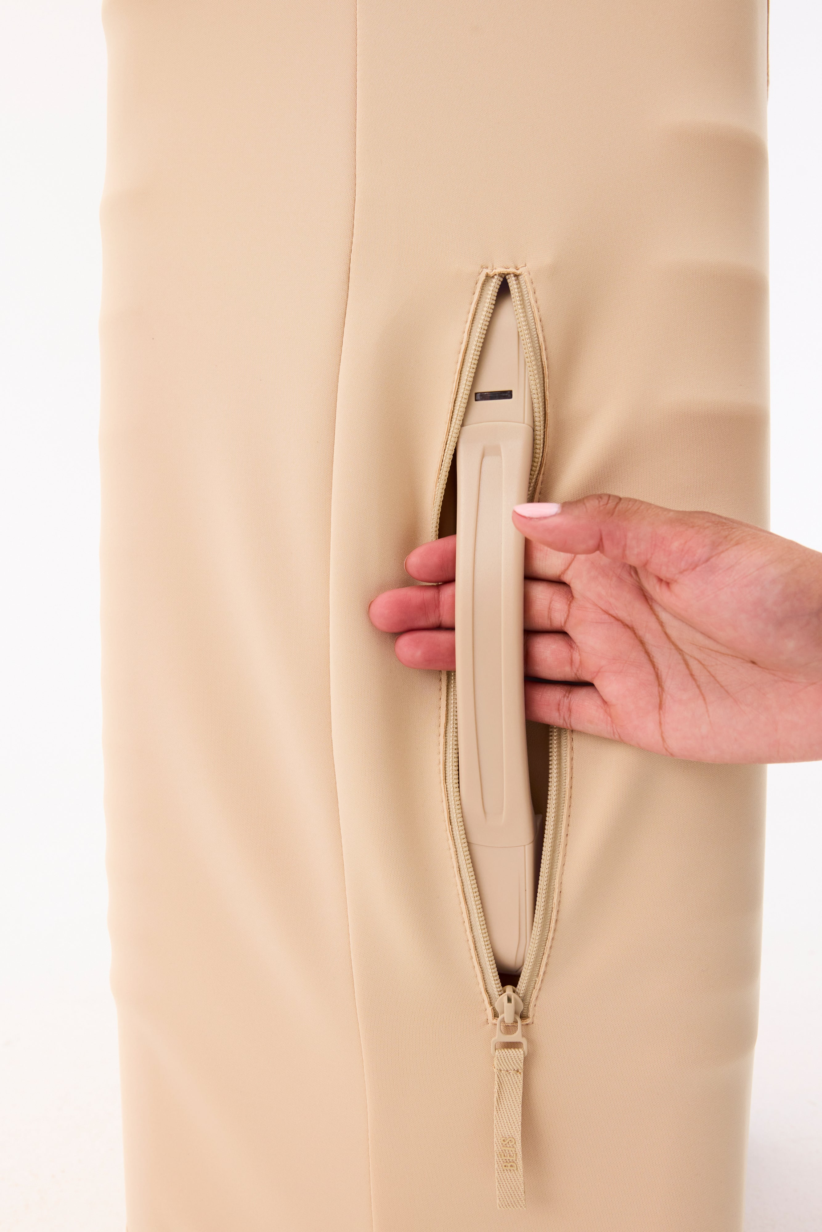 Resale The Large Check-In Luggage Cover in Beige