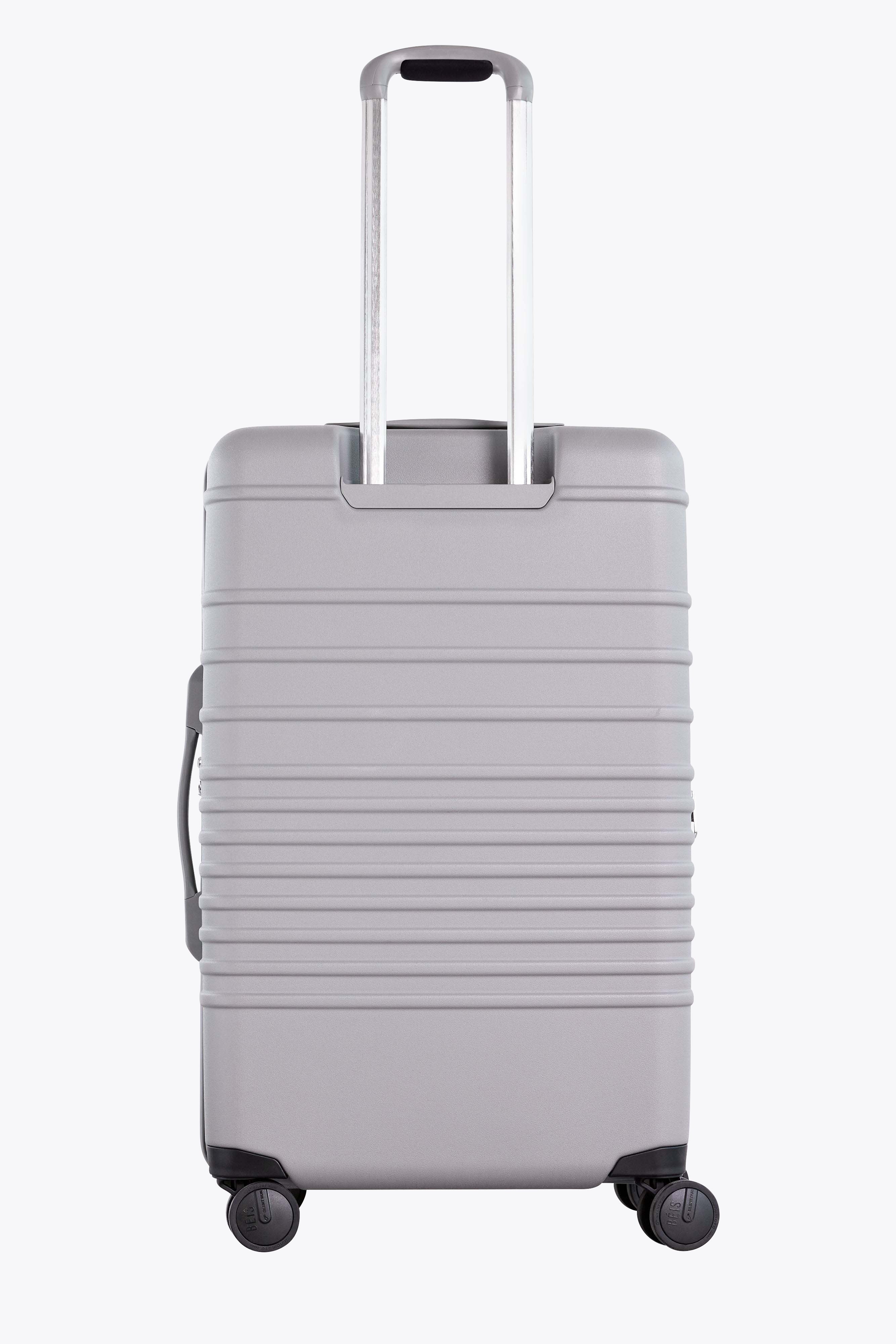 Resale The Medium Check-In Roller in Grey