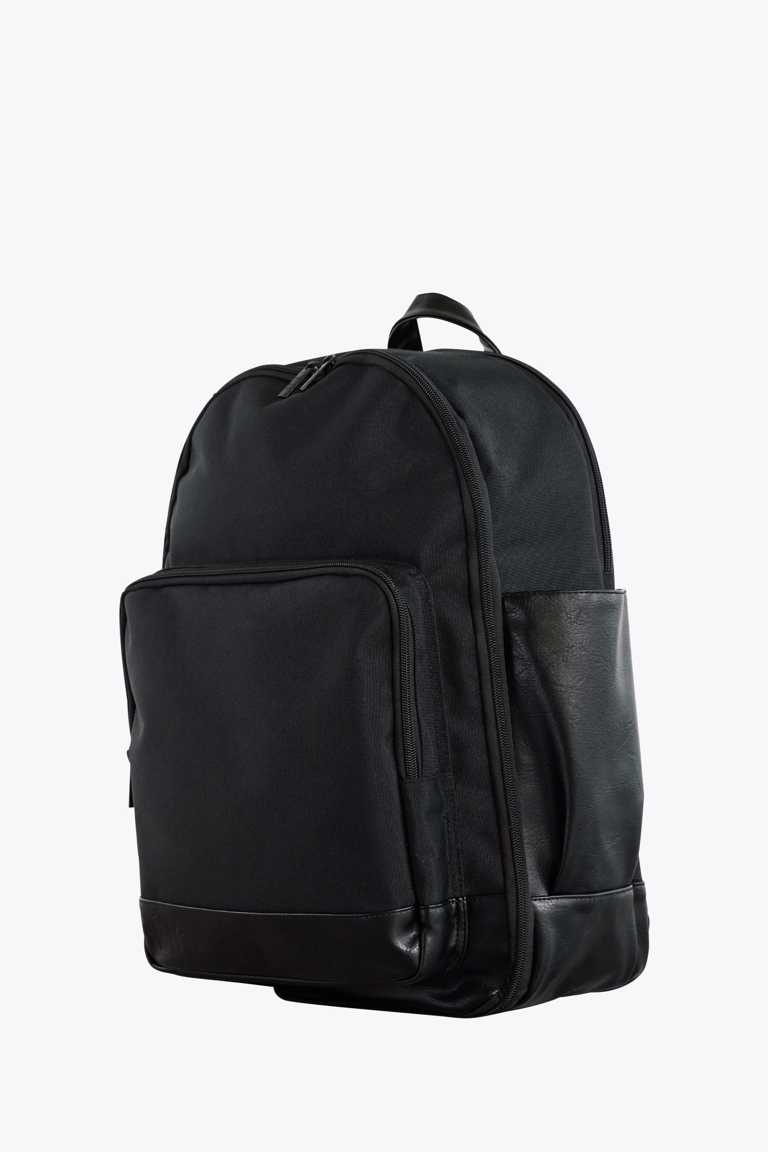 Resale The Travel Backpack in Black
