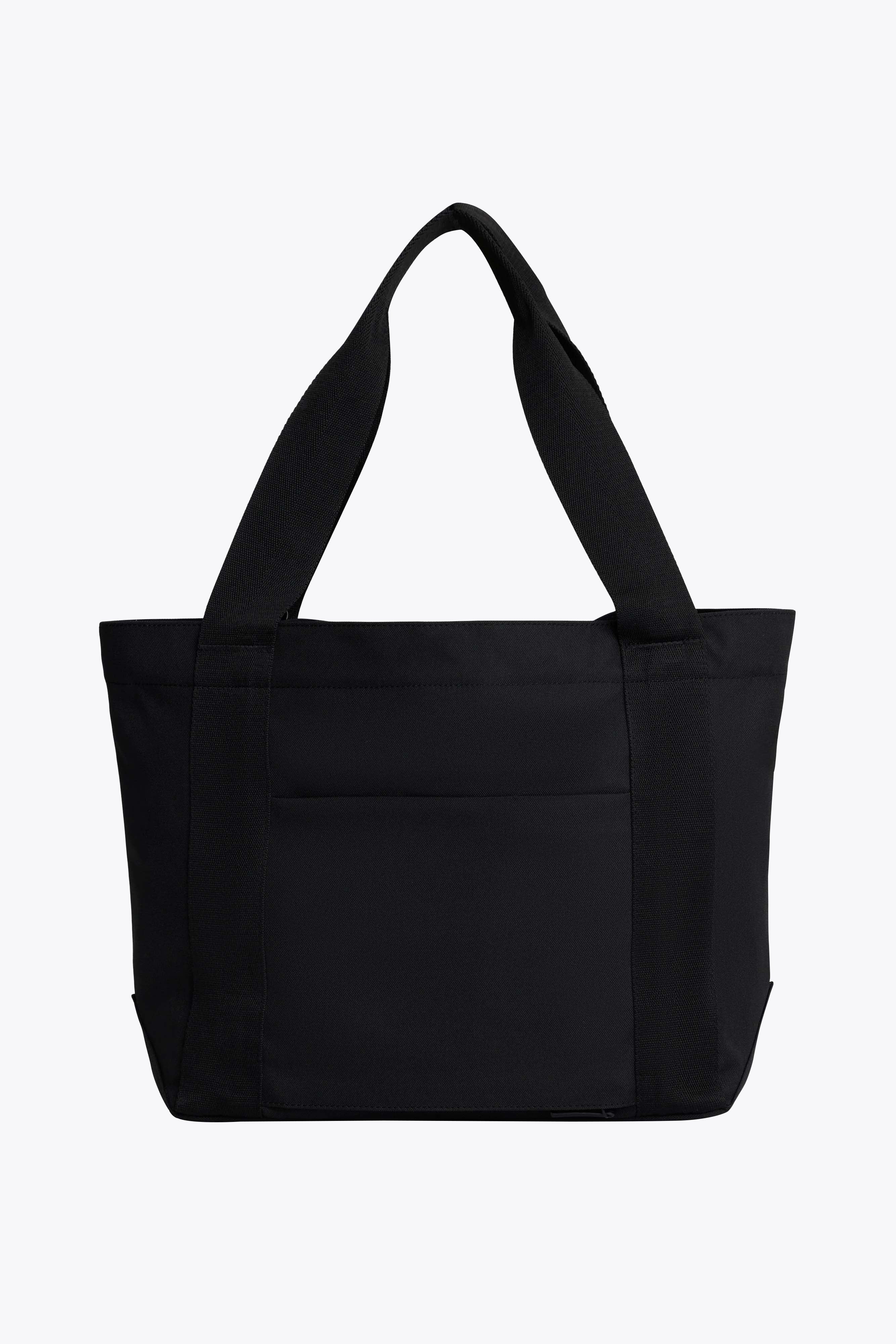 Resale The BÉISics Tote in Black